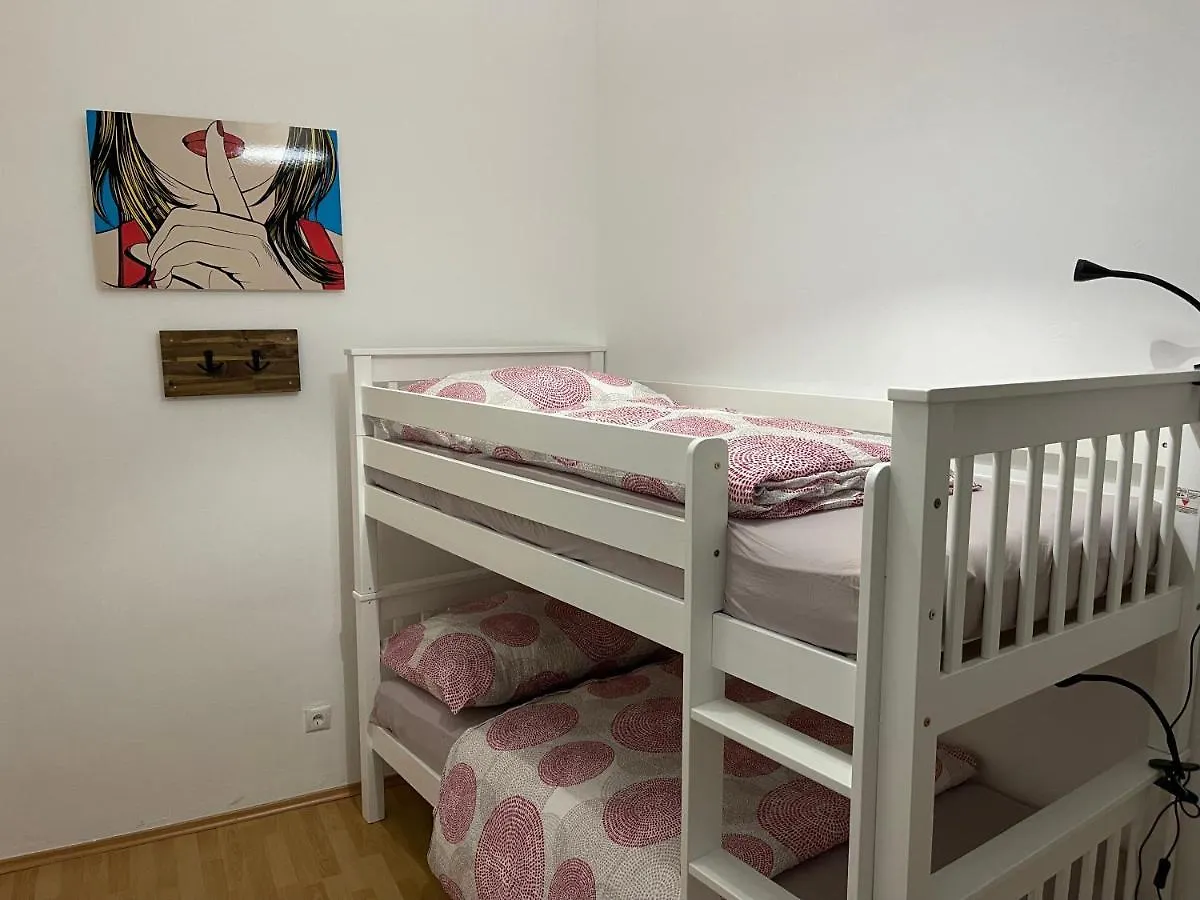 Apartamento Gesamte Unterkunft für 4 Personen Top 8 Viena
